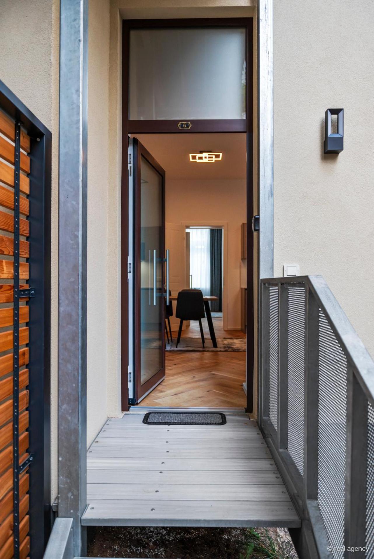 Easy Flat Hernals Vienna Exterior photo
